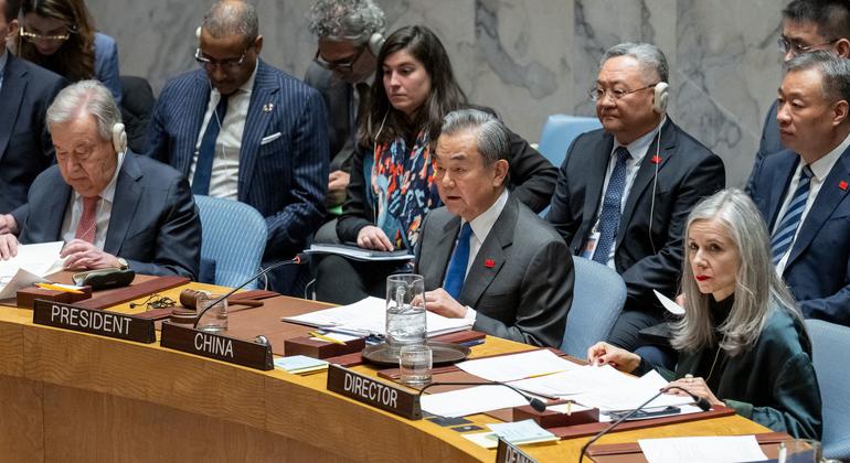 Amid ‘clear’ threat of nuclear war, Guterres tells Security Council multilateral off-ramp is essential